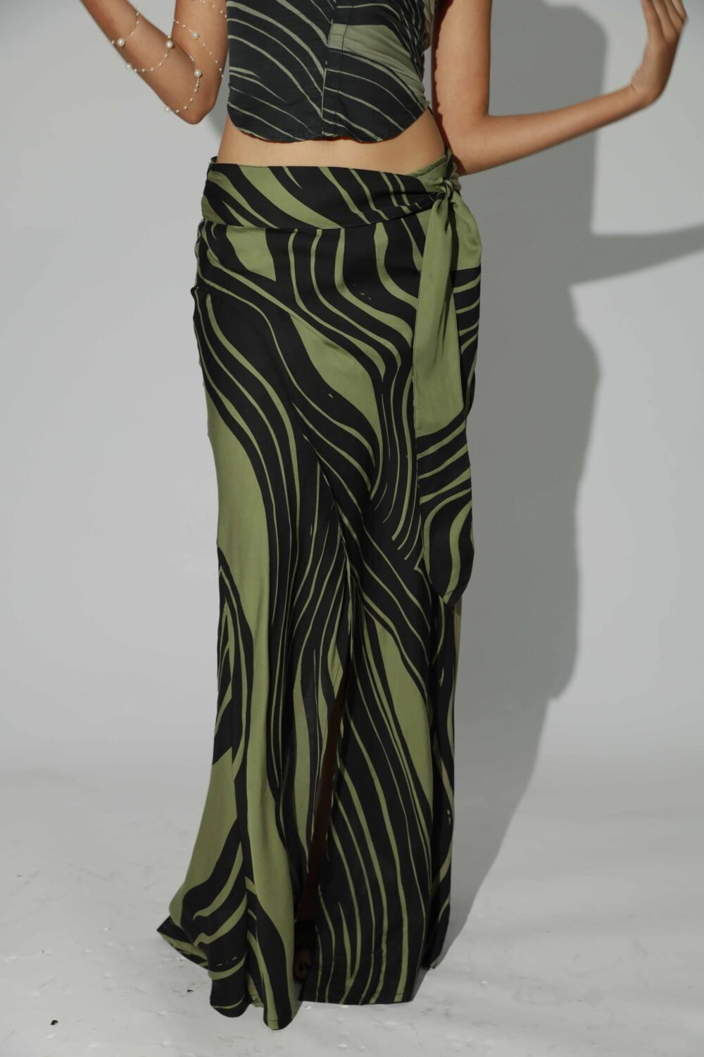 Kendra Skirt 2.0 - Kandita Flow - Image 2